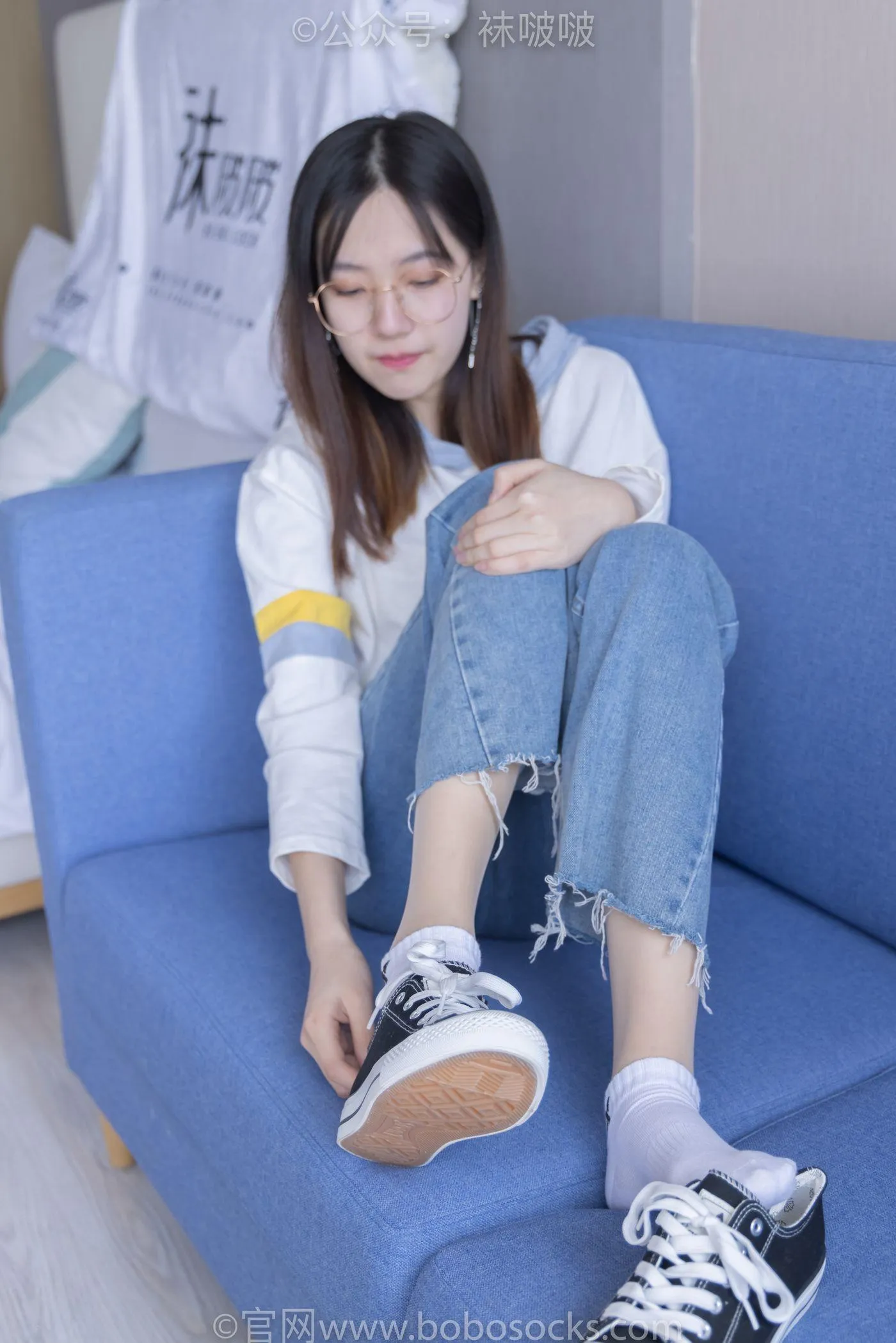 [BoBoSocks袜啵啵]NO.080 小甜豆-帆布鞋、白棉袜、肉丝（花絮版） [140P]插图8